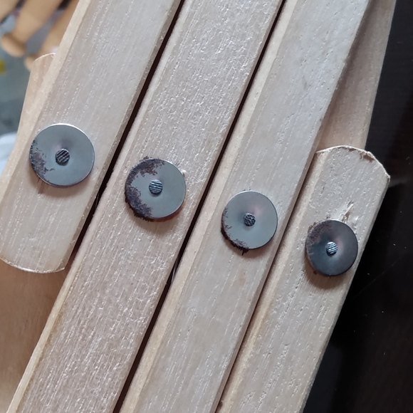 Nevco Oak accordion 10 peg rack - Picture 8 of 8